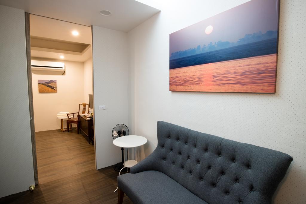Cozy Cozy Hostel Tainan Exterior photo